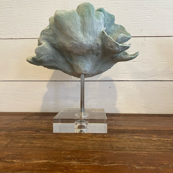 Unique Sculptural Art Piece in Blue-Green - Picture 3 of 4